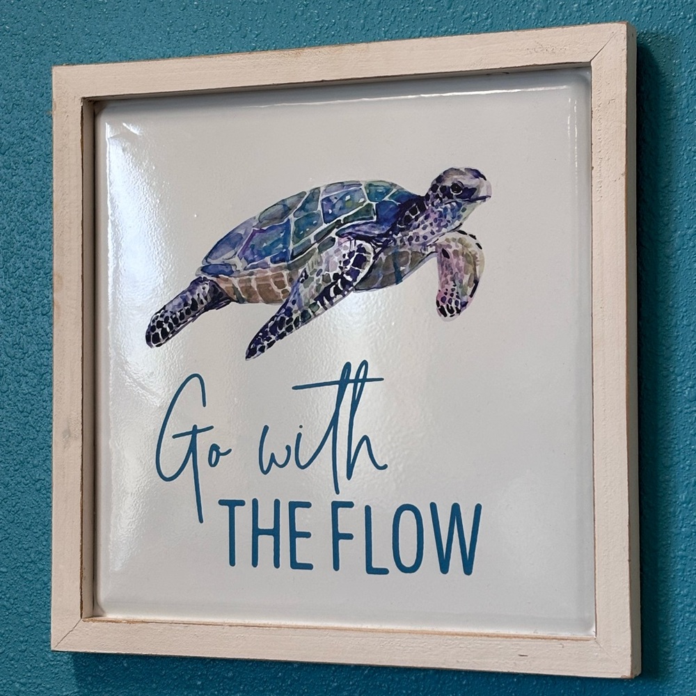 Blue and Purple Sea Turtle Art & Decals Wall Decor